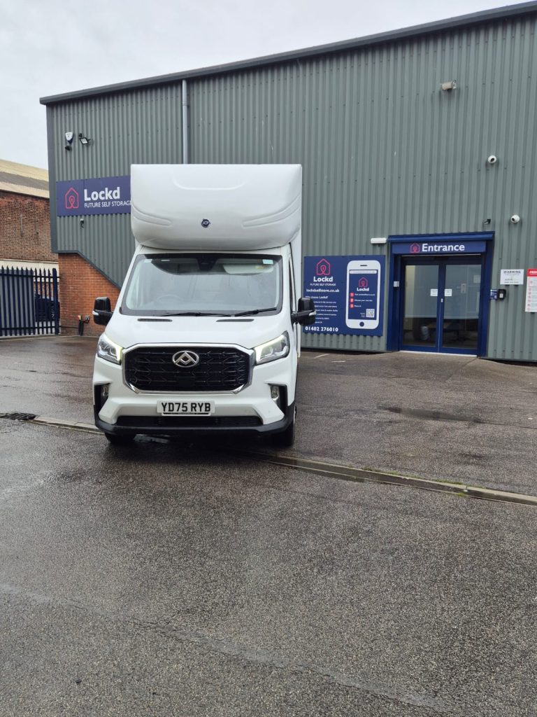 Moving customer in via AJS Man With VAn