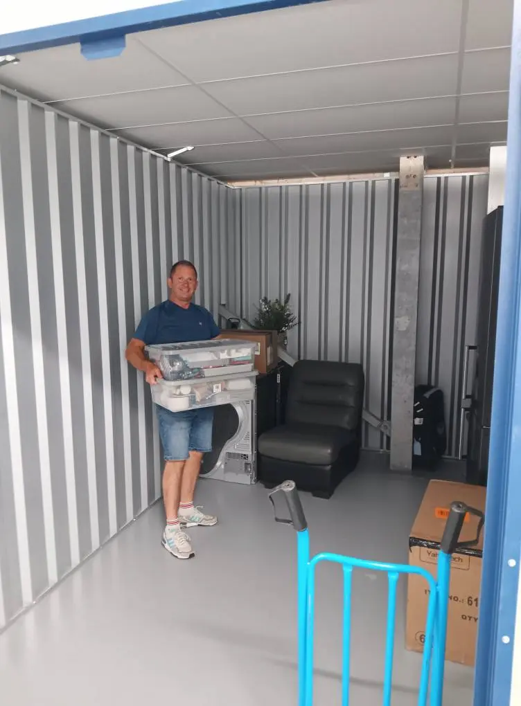 AJS Man with Van loading items into Lockd indoor storage, Hull